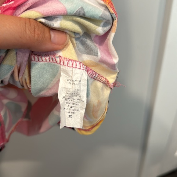 Haptics V-Neck T-Shirt - Picture 2 of 2